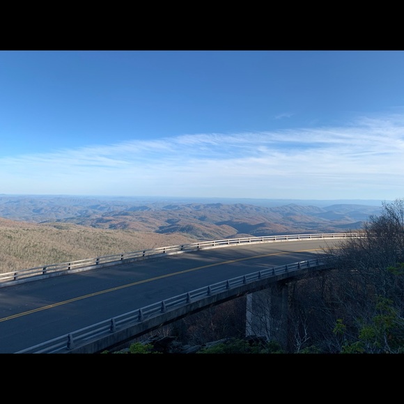 Meet your Posher, Sarah - Picture 1 of 1